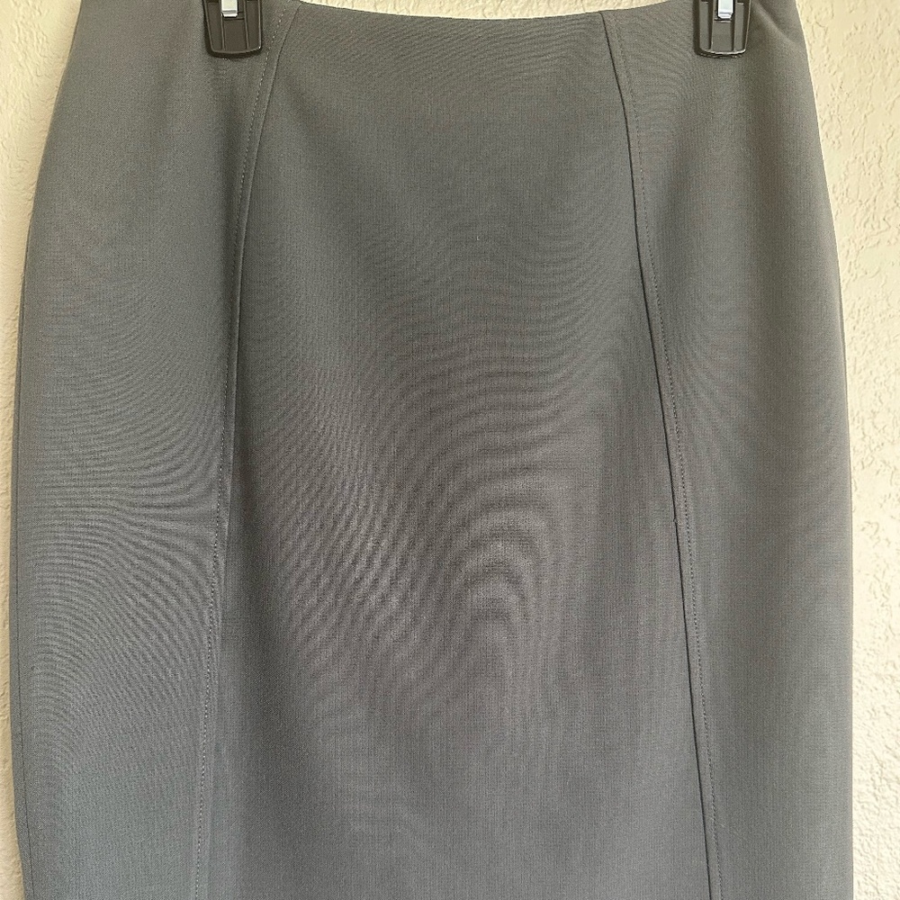 Halogen Pencil Skirt - Gunmetal Grey - Fully Lined - Size 8